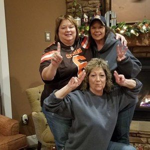 Meet your Posher, Dee